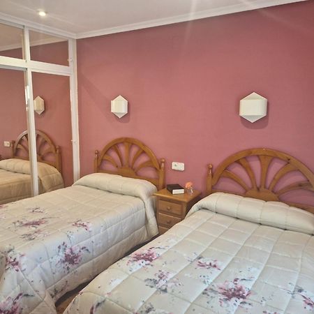 Hostal Pachin Mieres  Εξωτερικό φωτογραφία